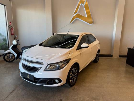 CHEVROLET ONIX 1.4 MPFI LTZ 8V FLEX 4P MANUAL